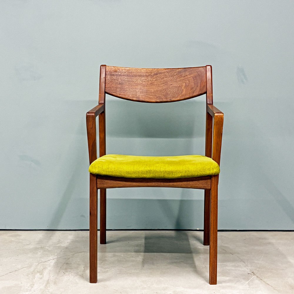 木蔵 BOKURA ピーチェア P chair ハーフアーム ダイニングチェア ウォールナット ファブリックシート イエローグリーン 北欧モダン 定価￥43,890- A ◎