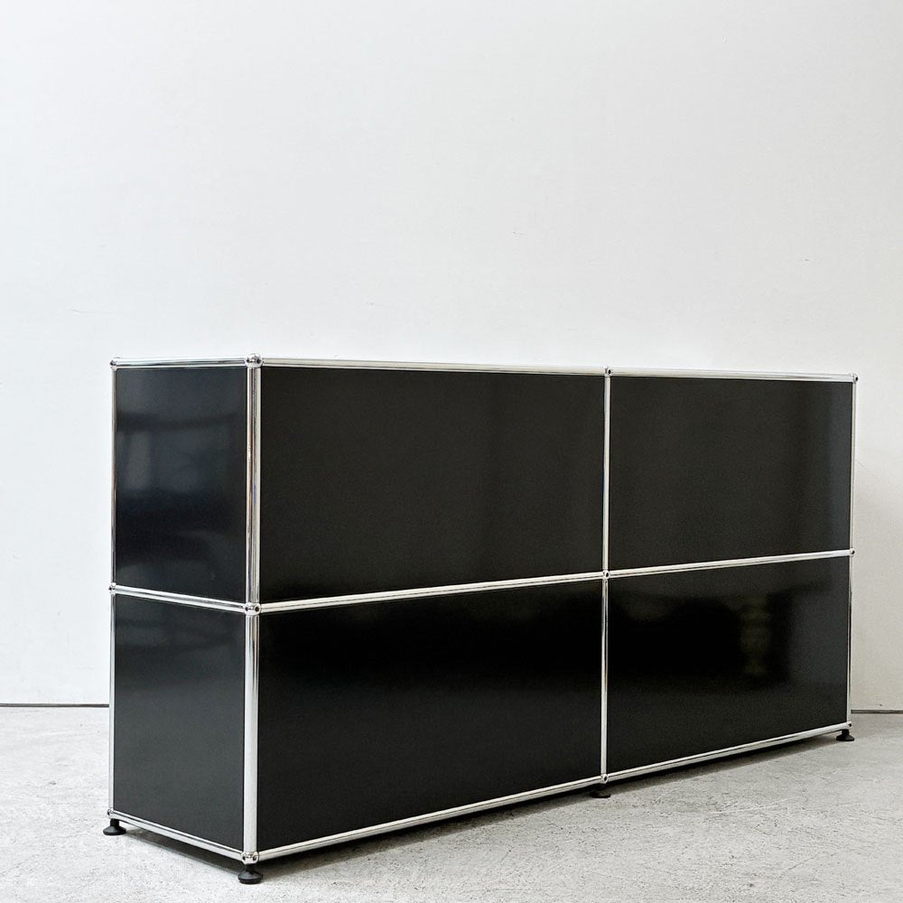 ユーエスエムハラー USM Haller モジュラーファニチャー キャビネット シェルフ 2列2段 ドロップダウンドア グラファイトブラック スイス モダンデザイン W152×D37×H74  ●