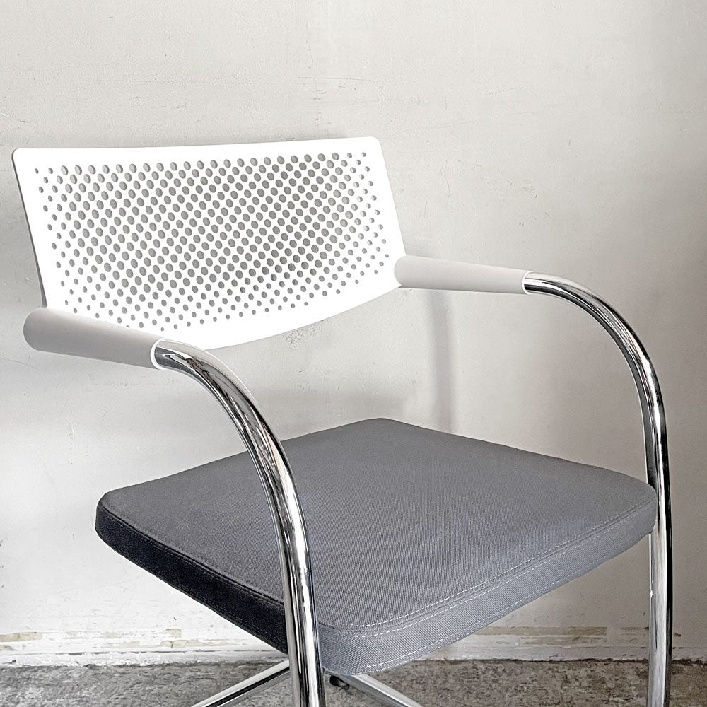 ヴィトラ vitra ビザビ2 Visavis2 アームチェア デスクチェア ホワイト/グレー系 カンティレバー スタッキング不可仕様 アントニオ・チッテリオ ■