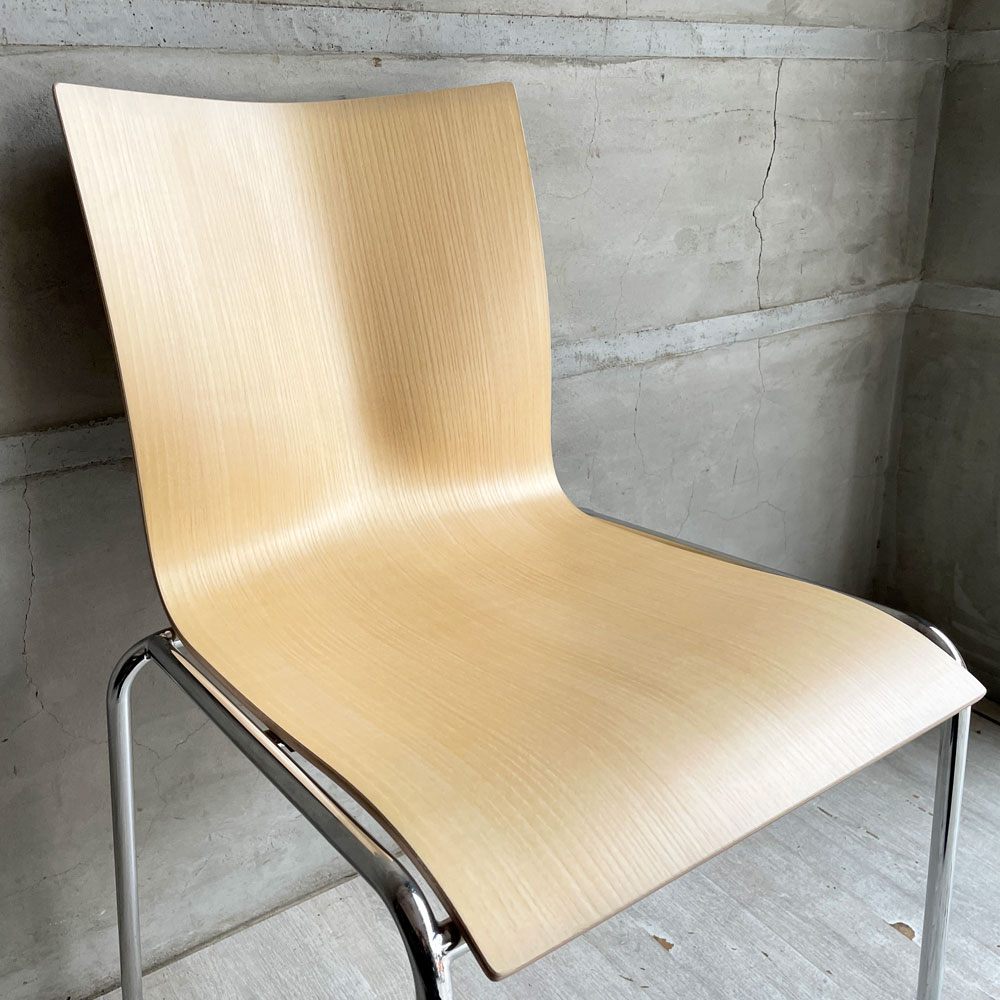 エンゲルブレヒト Engelbrechts チャリックチェア CHAIRIK Chair 101 ダイニングチェア スタッキング 4本脚 アッシュ プライウッド スチール デンマーク 未使用品 定価63,800円 ♪
