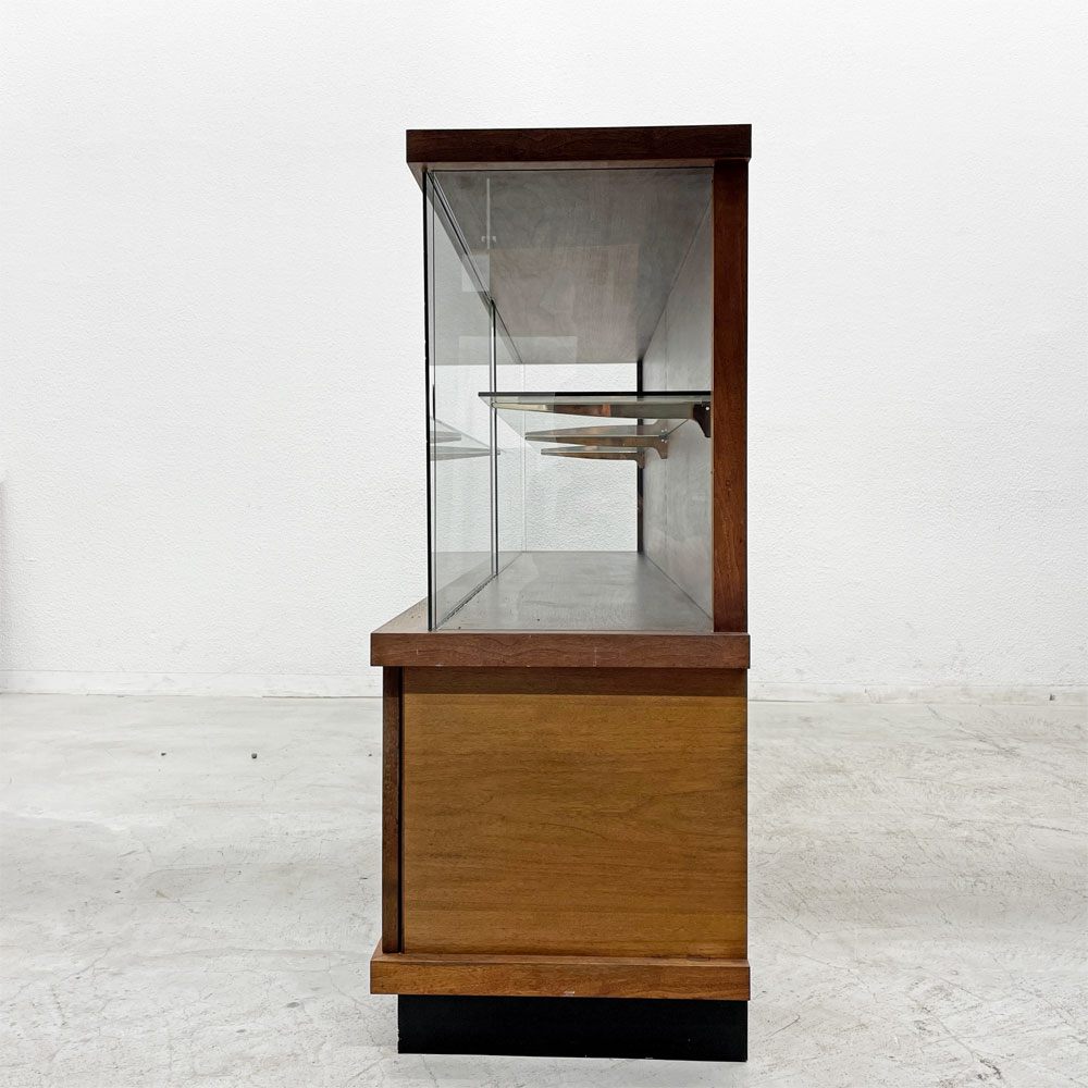 ハイク HIKE オーダーメイド ガラスキャビネット 飾り棚 ガラス引戸 ウォールナット材 W200cm 〓