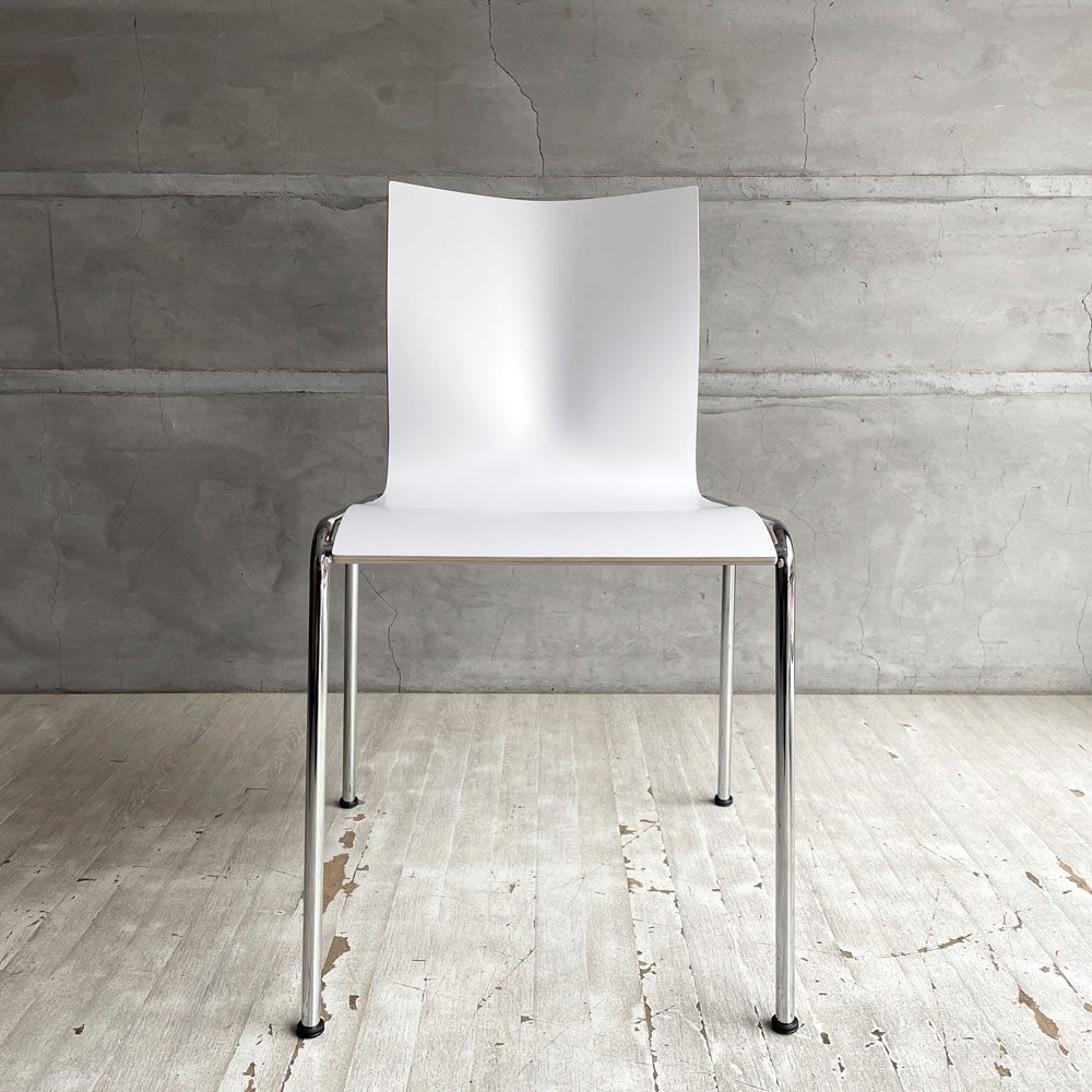 エンゲルブレヒト Engelbrechts チャリックチェア CHAIRIK Chair 101 ダイニングチェア スタッキング 4本脚 ホワイト プライウッド スチール デンマーク 未使用品 定価63,800円 ♪