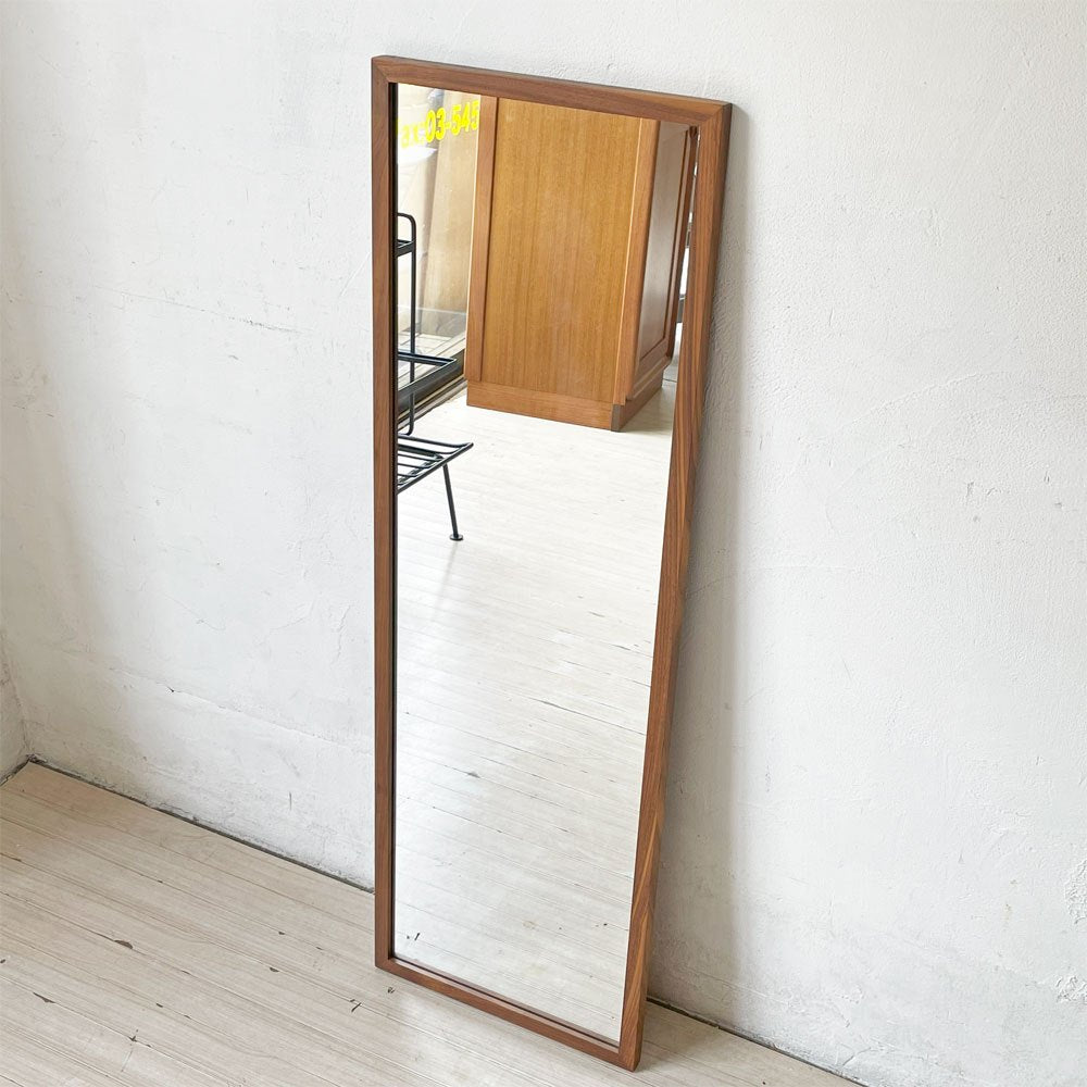 無印良品 MUJI 壁に付けられる家具 ミラー 中 ウォールナット スタンドミラー ウォールミラー 全身鏡 ★