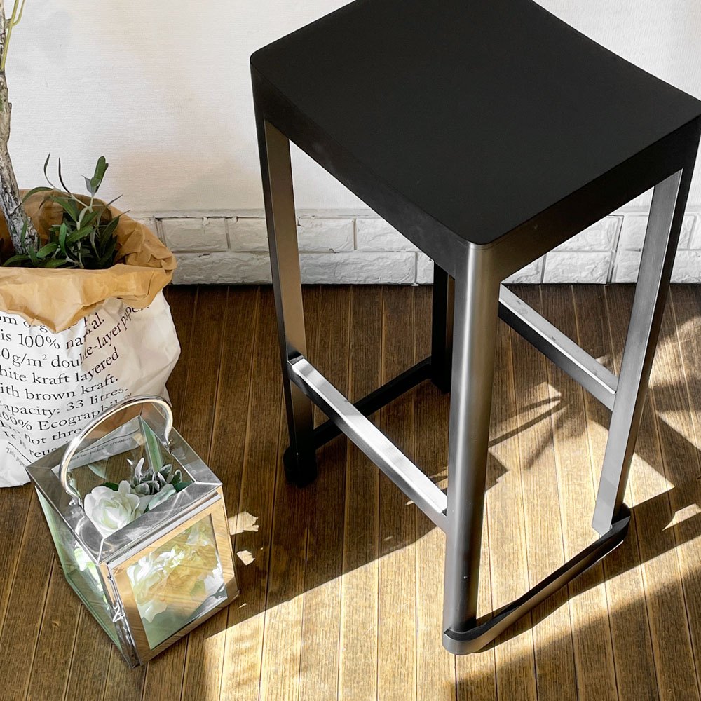 アルテック artek アトリエ バースツール Atelier Bar Stool H75cm ビーチ材 ブラックラッカー仕上げ タフ スタジオ TAF Studio スウェーデン 北欧家具 ◎