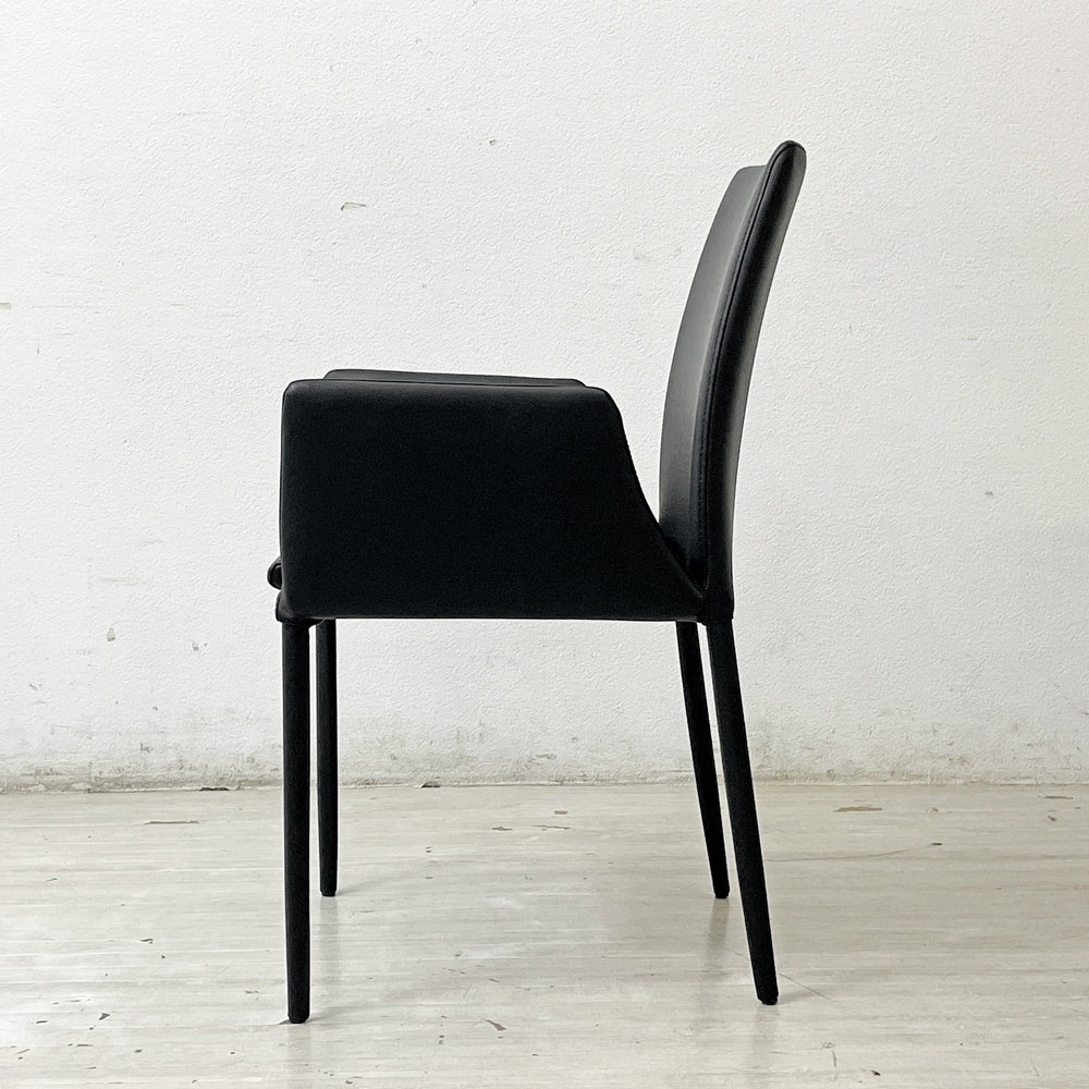 アビタスタイル AbitaStyle アマンダ Amanda アームチェア ダイニングチェア リサイクルレザー モダンデザイン A ●