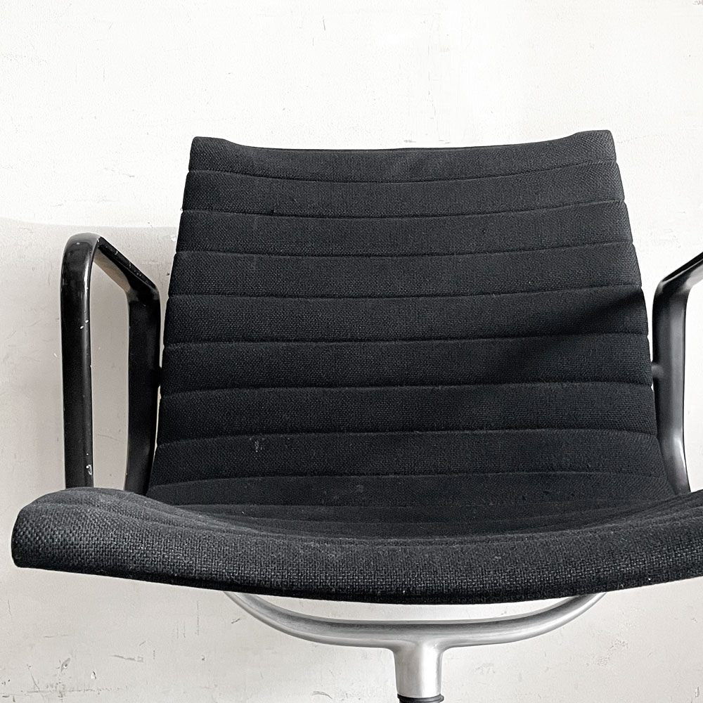 ハーマンミラー Herman Miller イームズアルミナムグループ マネジメントチェア デスクチェア アルミバフベース ファブリック 固定脚 4本脚 C&Rイームズ  ■
