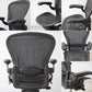 ハーマンミラー Herman Miller アーロンチェア Bサイズ ランバーサポート フル装備 グラファイトベース ビル・スタンフ ＆ ドン・チャドウィック ●