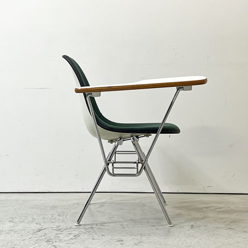 ハーマンミラー Herman Miller サイドシェルチェア セカンド 2nd ビンテージ アプホルスター スクールベース スタッキングベース 肘掛けテーブル付 イームズ ミッドセンチュリー B ●