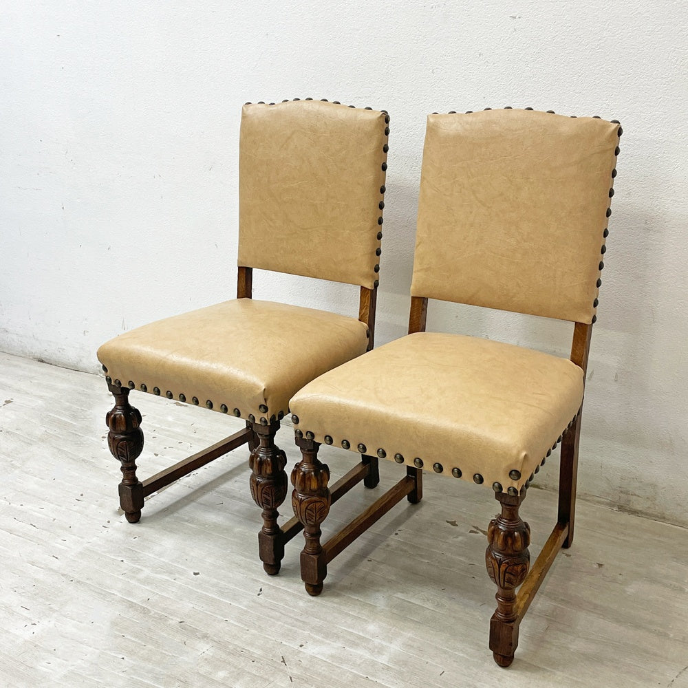 UKビンテージ Vintage ダイニングチェア オーク材 PVCレザーシート 鋲打ち バルボスレッグ 英国家具 英国アンティーク A ●