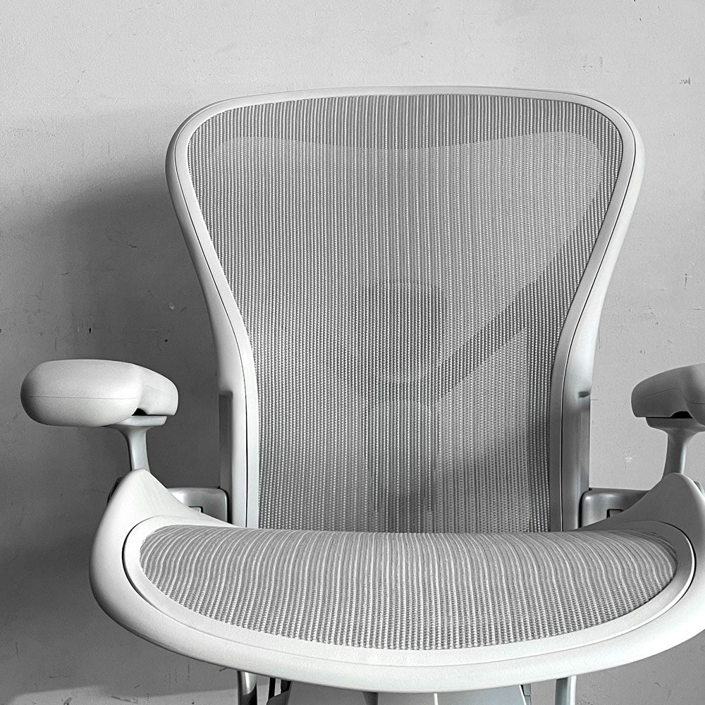 ハーマンミラー Herman Miller アーロンチェア リマスタード フル装備 Bサイズ ミネラル ポスチャーフィットSL デスクチェア オフィスチェア ビル・スタンフ ＆ ドン・チャドウィック ■