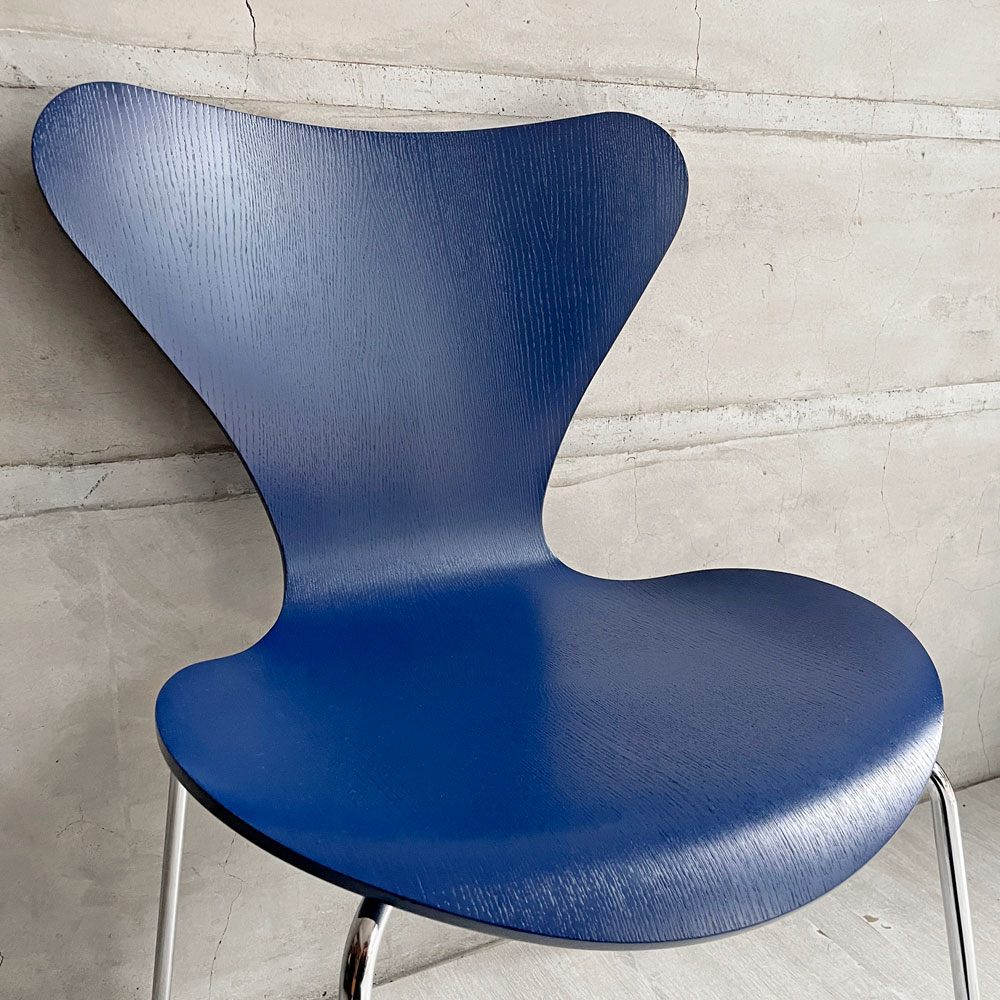 フリッツハンセン Fritz Hansen セブンチェア カラードアッシュ アイブルー AI BLUE スタッキングチェア アルネ・ヤコブセン 廃番カラー デンマーク 北欧家具 A ♪
