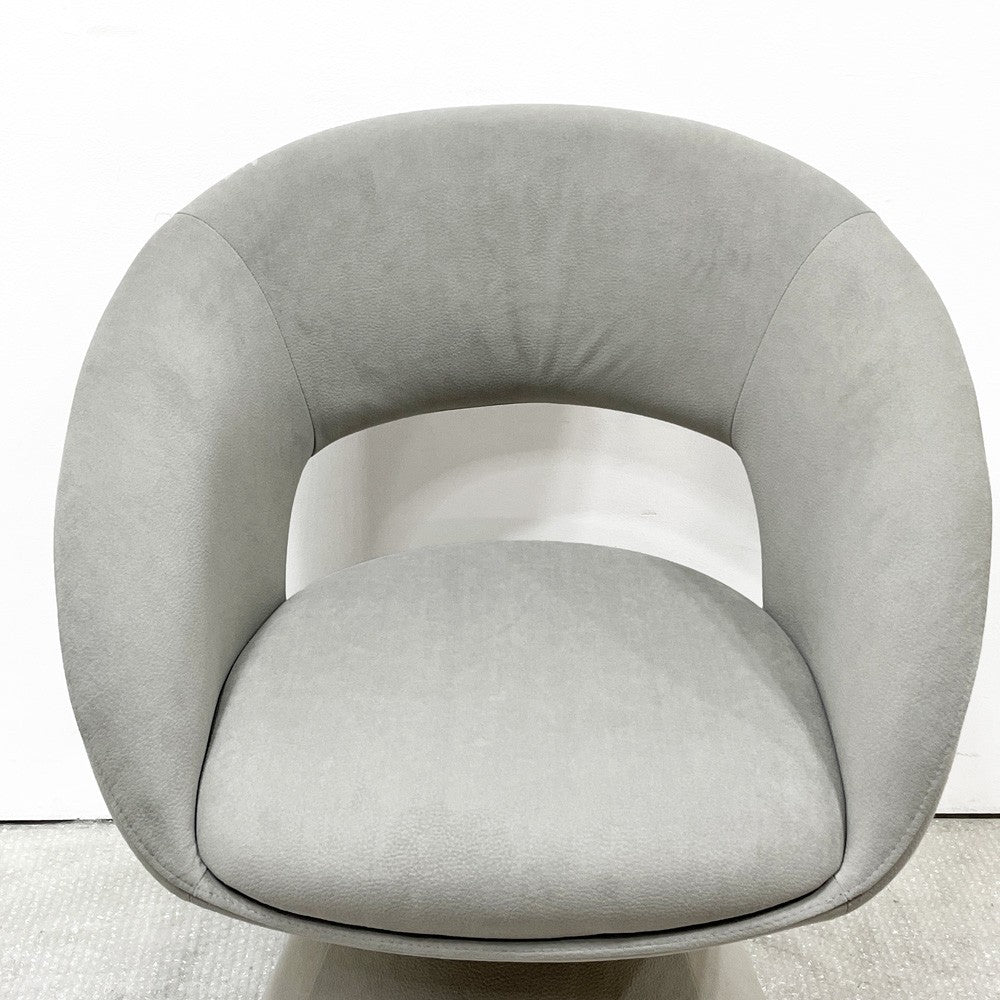 モーダエンカーサ moda en casab エアロチェア AERO chair ダイニングチェア 回転式 モダン 定価￥41,800ｰ 新品未使用品 ●