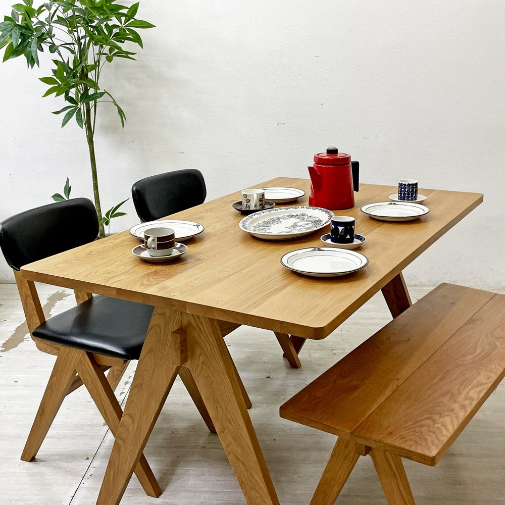 ドアーズリビングプロダクツ DOORS LIVING PRODUCTS ボシー BOTHY ベンチ オーク無垢材 コンパスレッグ ●
