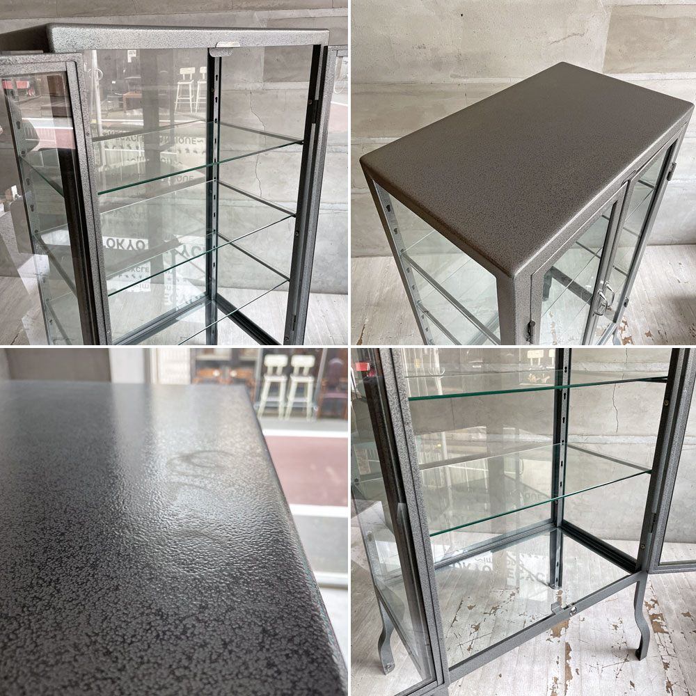 ダルトン DULTON ドクターキャビネット Doctor cabinet S ケビント キュリオケース ディスプレイラック 飾り棚 ガラス スチール 鍵欠品 定価 ¥ 96,800- 現状品 ♪