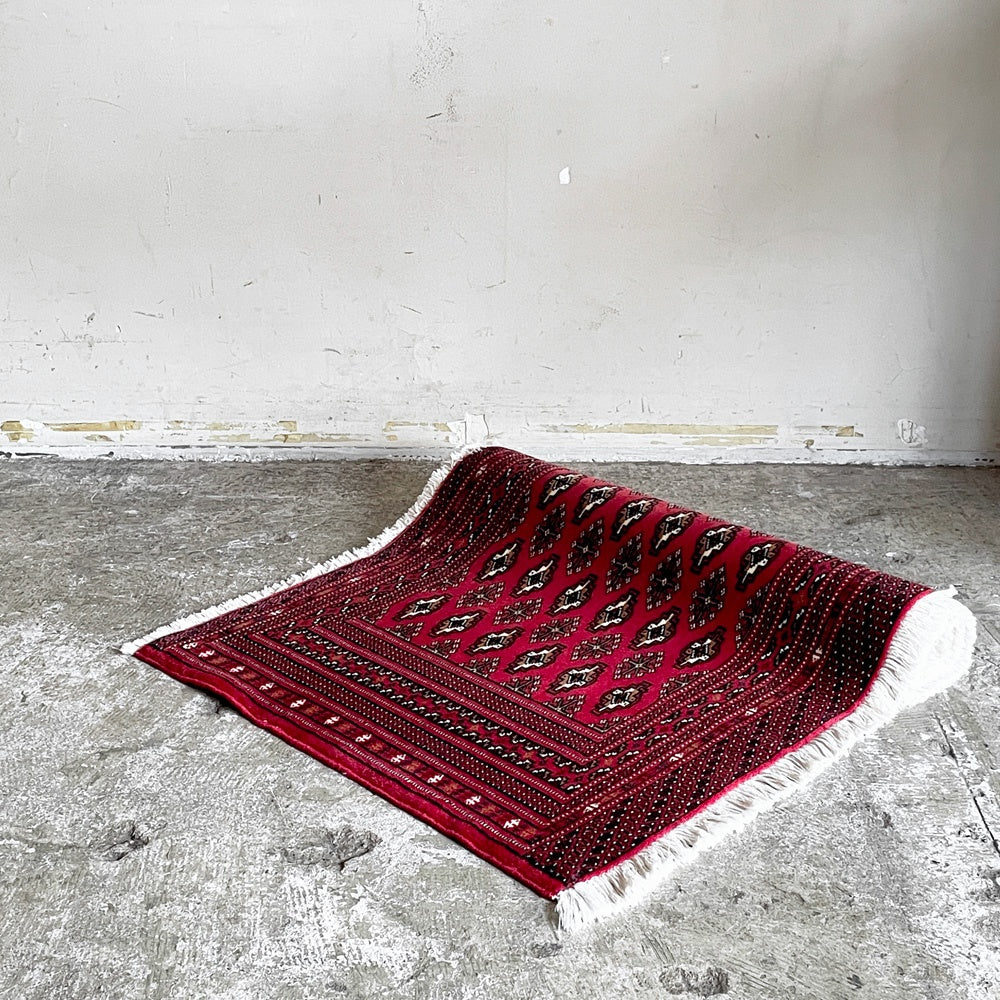 トルクメン ラグ カーペット 絨毯 グル トライバルラグ 手織り 130×60cm ■
