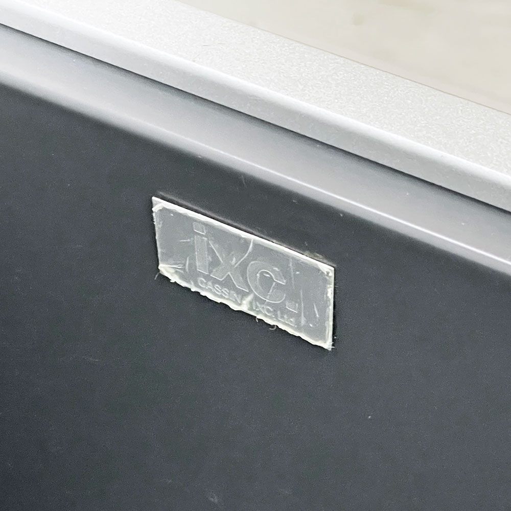 カッシーナイクスシー Cassina ixc エアーフレーム AIR FRAME ドロワー キャビネット ホワイト デスクワゴン 2ドロワー モダンデザイン 鍵欠品 ●