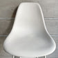 ハーマンミラー Herman Miller イームズプラスチックシェルスツール カウンターハイトスツール ポリプロピレン製 ホワイト ミッドセンチュリー 参考価格￥99,000- ♪