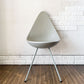 フリッツハンセン Fritz Hansen ドロップチェア DROP ダイニングチェア ストーングレー 脚塗装 アルネ・ヤコブセン デンマーク 廃番カラー 現行定価￥55,880- ◎