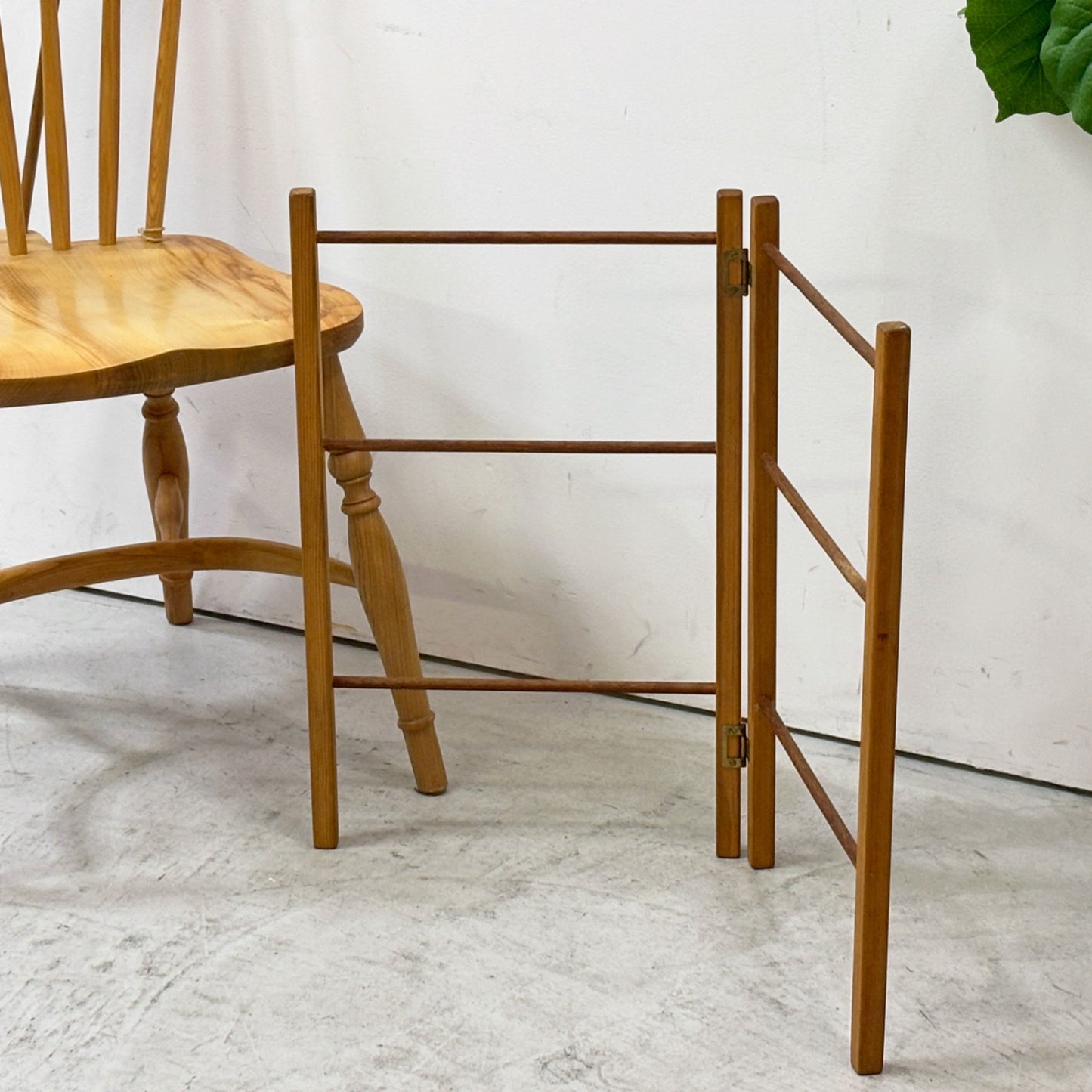 UK ビンテージ UK Vintage 木製 タオルハンガー 折り畳み ハンガー H58.5cm ナチュラル  ●