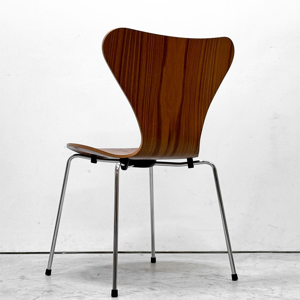フリッツハンセン Fritz Hansen セブンチェア Seven Chair ダイニングチェア アルネヤコブセン Arne Jacobsen ウォールナット材 北欧家具 A ●