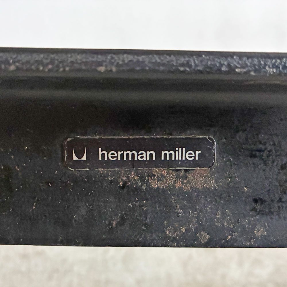 ハーマンミラー Herman Miller エアポートベンチ タンデムシート 4連ベース W197cm サイドシェル用 C&R イームズ ビンテージ 〓
