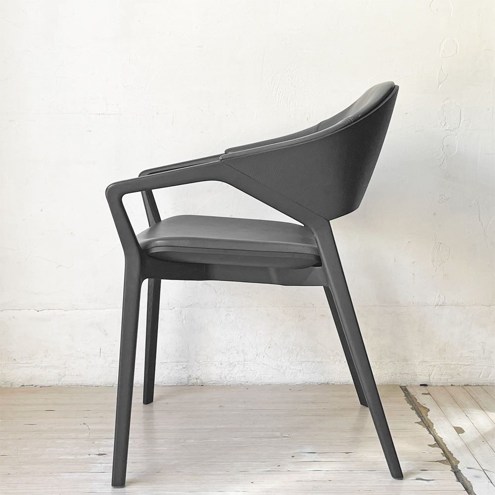 カッシーナ Cassina 133 イコ ICO アームチェア オラ・イト ORA ITO モダン イタリア 定価528,000円 ★