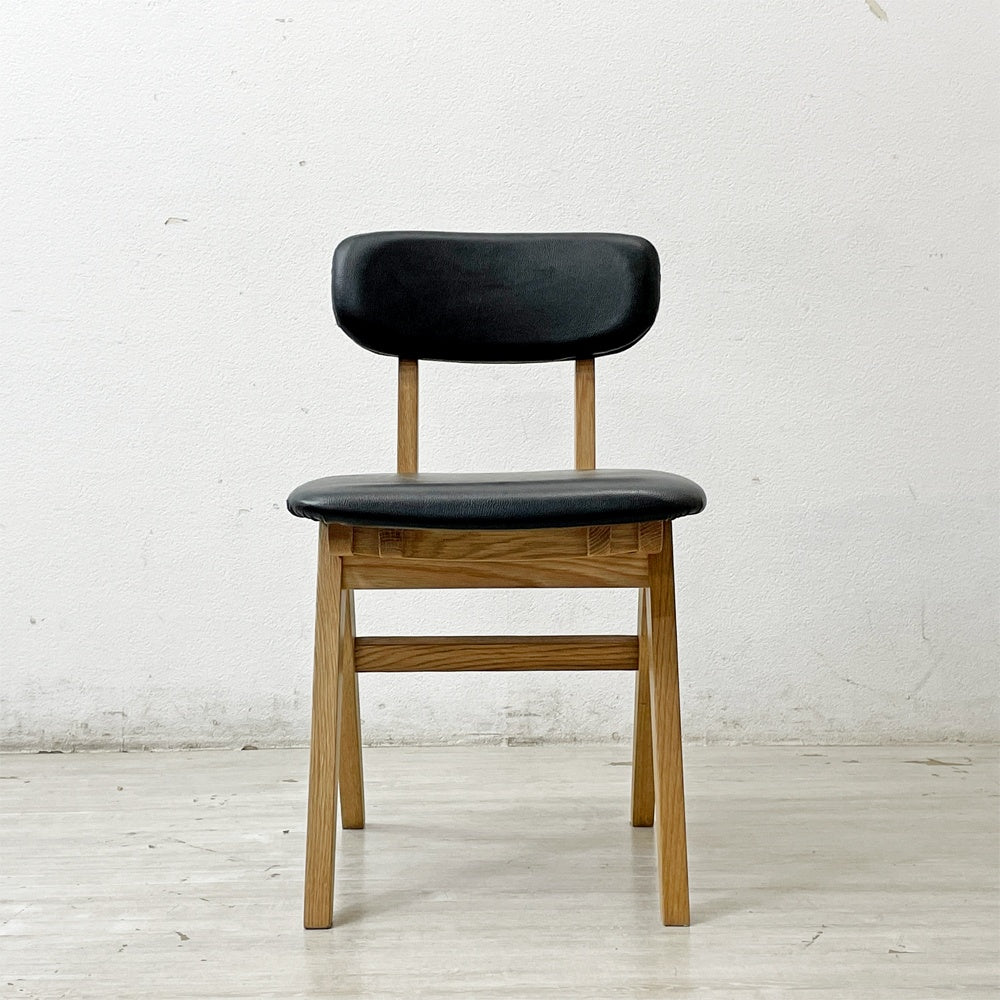 ドアーズリビングプロダクツ DOORS LIVING PRODUCTS ボシー BOTHY Mountain Leg Chair ダイニングチェア PVCレザー オーク無垢材 コンパスレッグ A ●