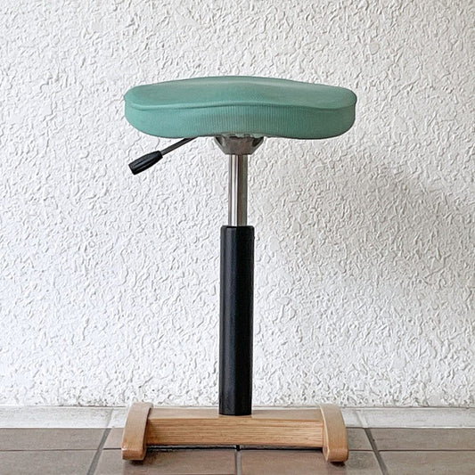 バランスラボ balans lab バランスシナジー balans Synergy ラウンド 腰痛対策椅子 スツール 昇降機能 ブナ材 スチール レッド系ミックスカラー ファブリック 替えカバー付き ◇