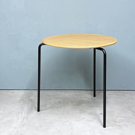 エンゲルブレヒト Engelbrechts ケヴィ KEVI 2010 ダイニングテーブル オーク材 プライウッド カフェテーブル 70cm 3本脚 ヨルゲン・ラスムッセン デンマーク 未使用品 A ◎