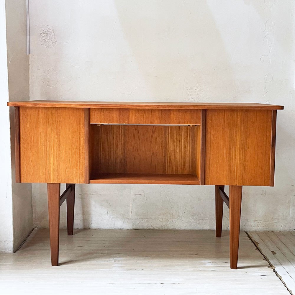 デンマークビンテージ Danish Vintage チーク材 両袖デスク 袖机 パーソナルデスク 北欧家具 Teak Vintage desk 鍵付属  ★