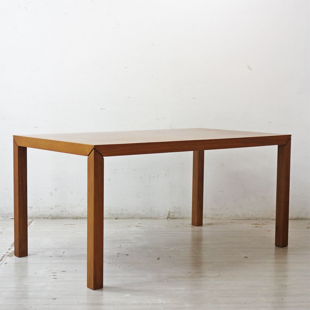 モダンデザイン Modern Design ウォールナット材 ダイニングテーブル W150cm シンプル ミニマルデザイン ●