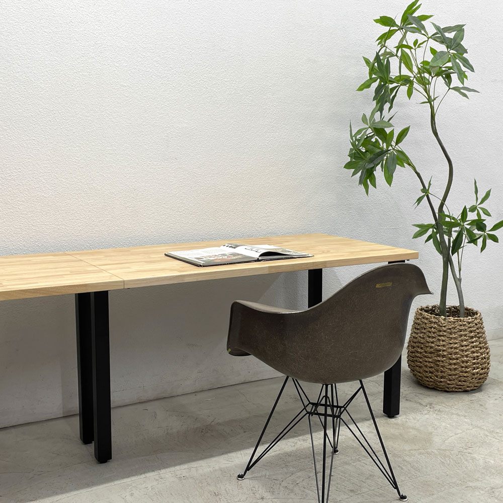 かなでもの KANADEMONO ザ・テーブル THE TABLE デスク ラバーウッド無垢材 W250xD70cm スチール スクエアバーレッグ ブラック A 〓