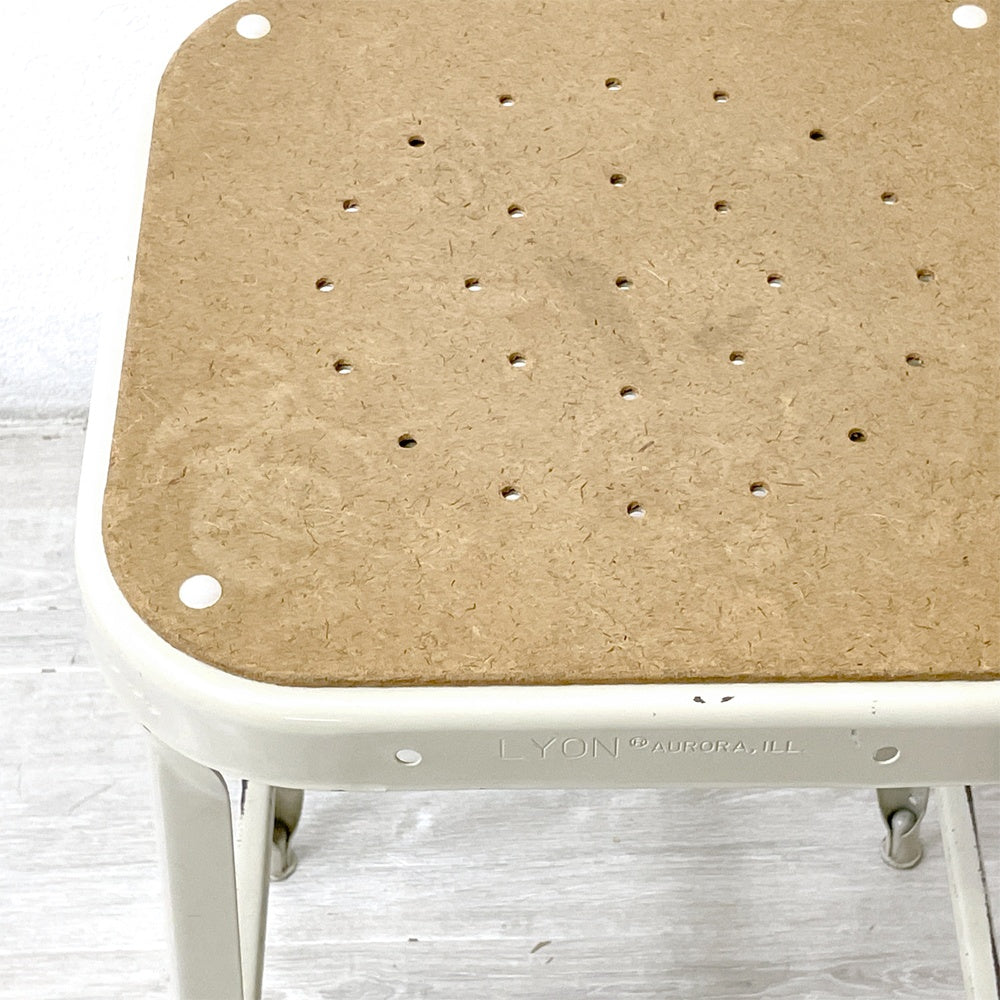 リオン LYON ファクトリー スツール FACTORY STOOL Lサイズ プレスウッドシート パシフィックファニチャーサービス P.F.S取扱 C ●