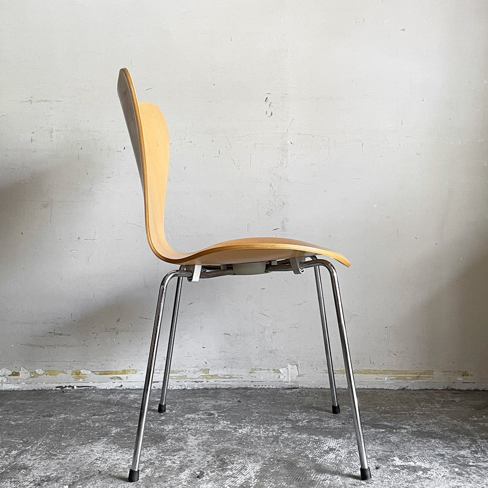 フリッツハンセン Fritz Hansen 3107 セブンチェア ビーチ材 ナチュラル ラッカー仕上げ アルネ・ヤコブセン スタッキング デンマーク 北欧家具 B ■
