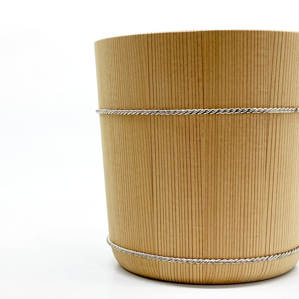 桶屋 近藤 Okeya Kondo 酒器 吉野杉 9.5cm 京都 伝統工芸品 近藤太一 箱付き 美品 ●