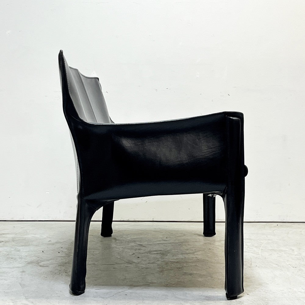 カッシーナ Cassina 414 CAB ラウンジアームチェア 2シーター キャブチェア 本革 ブラックレザー マリオ・ベリー モダン ●