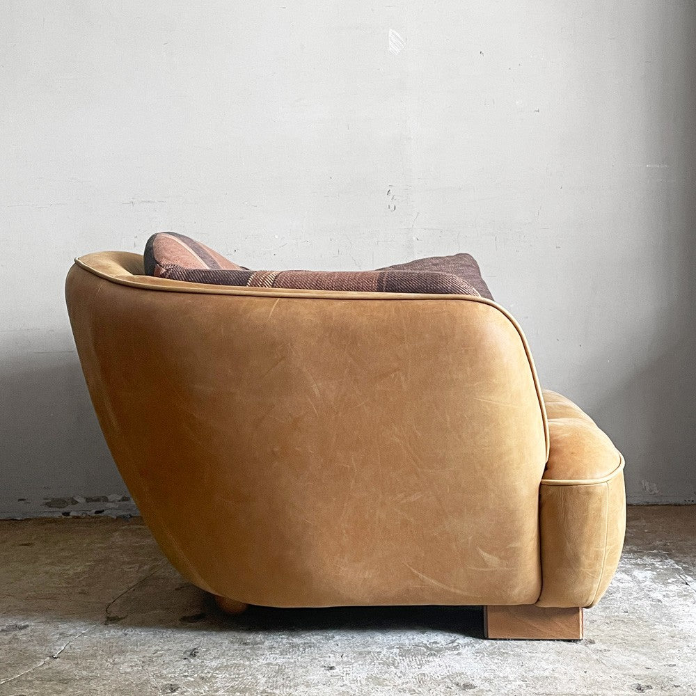 クラッシュゲート CRASH GATE タブレザーワークス tabu Leather Works オピアム 1P ソファ OPIUM SOFA キャメル オイルレザー 定価 ￥242,000- ■