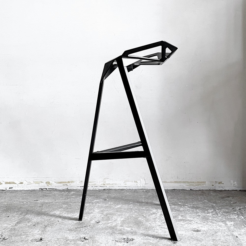 マジス MAGIS スツールワン STOOL_ONE カウンターチェア スタッキングチェア ブラック 77cm コンスタンチン・グルチッチ イタリア B ■