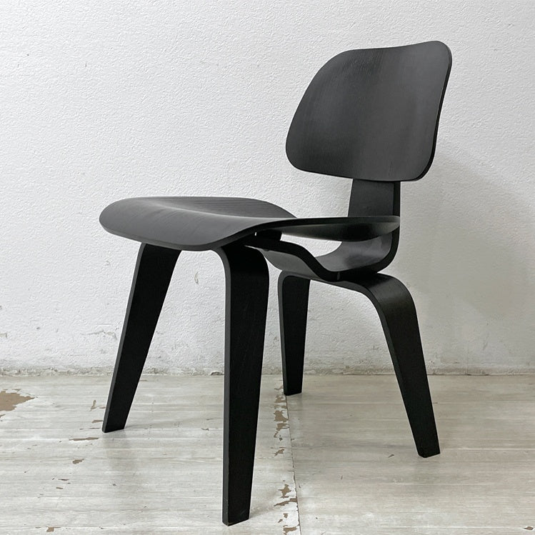 ハーマンミラー Herman Miller プライウッドダイニングチェア ウッドレッグ DCW Molded Plywood Dining Chair エボニー イームズ ミッドセンチュリー ●