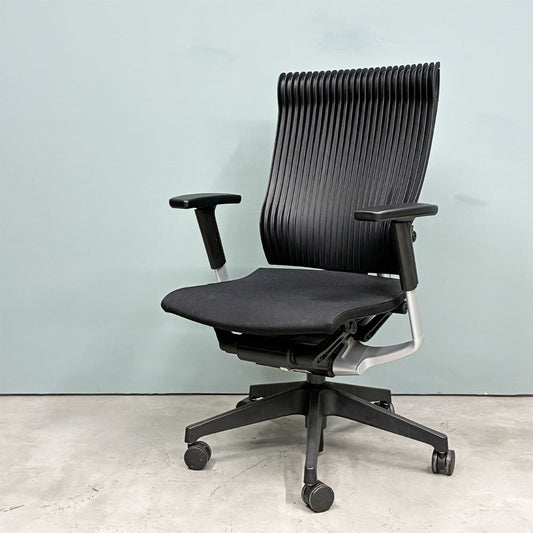 イトーキ ITOKI スピーナ Spina KE-727GV-T1T1 オフィスチェア デスクチェア エラストマー樹脂 アジャスタブル肘 昇降機能 ◎