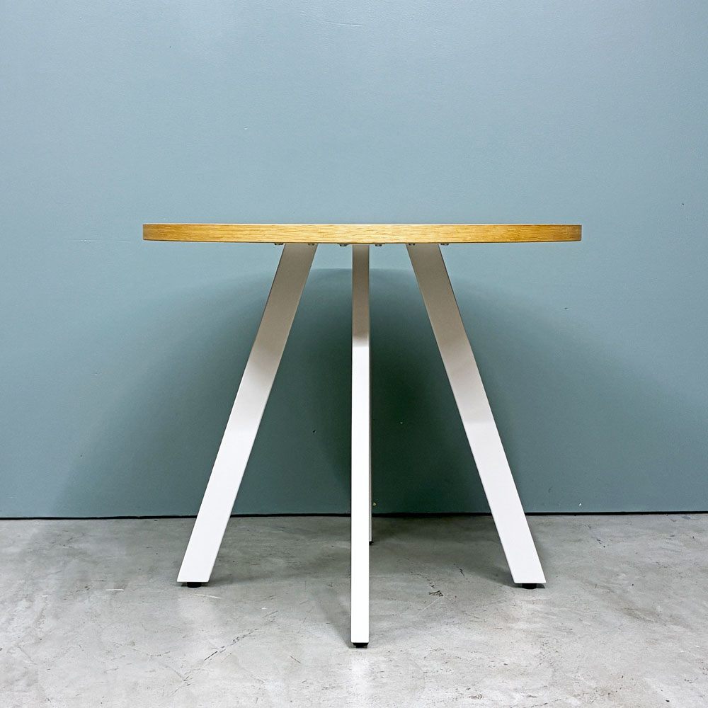 かなでもの KANADEMONO ザ・カフェテーブル THE CAFE TABLE White Steel 4pin ラウンド Φ83cm リノリウム天板 定価￥79,800- ◎