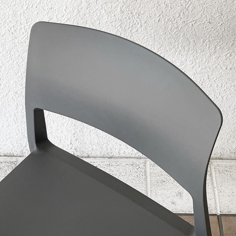ヴィトラ Vitra ティプトン Tip Ton ワークチェア ダイニングチェア デスクチェア バサルト スタッキング チルト機能 定価￥50,600- ◇