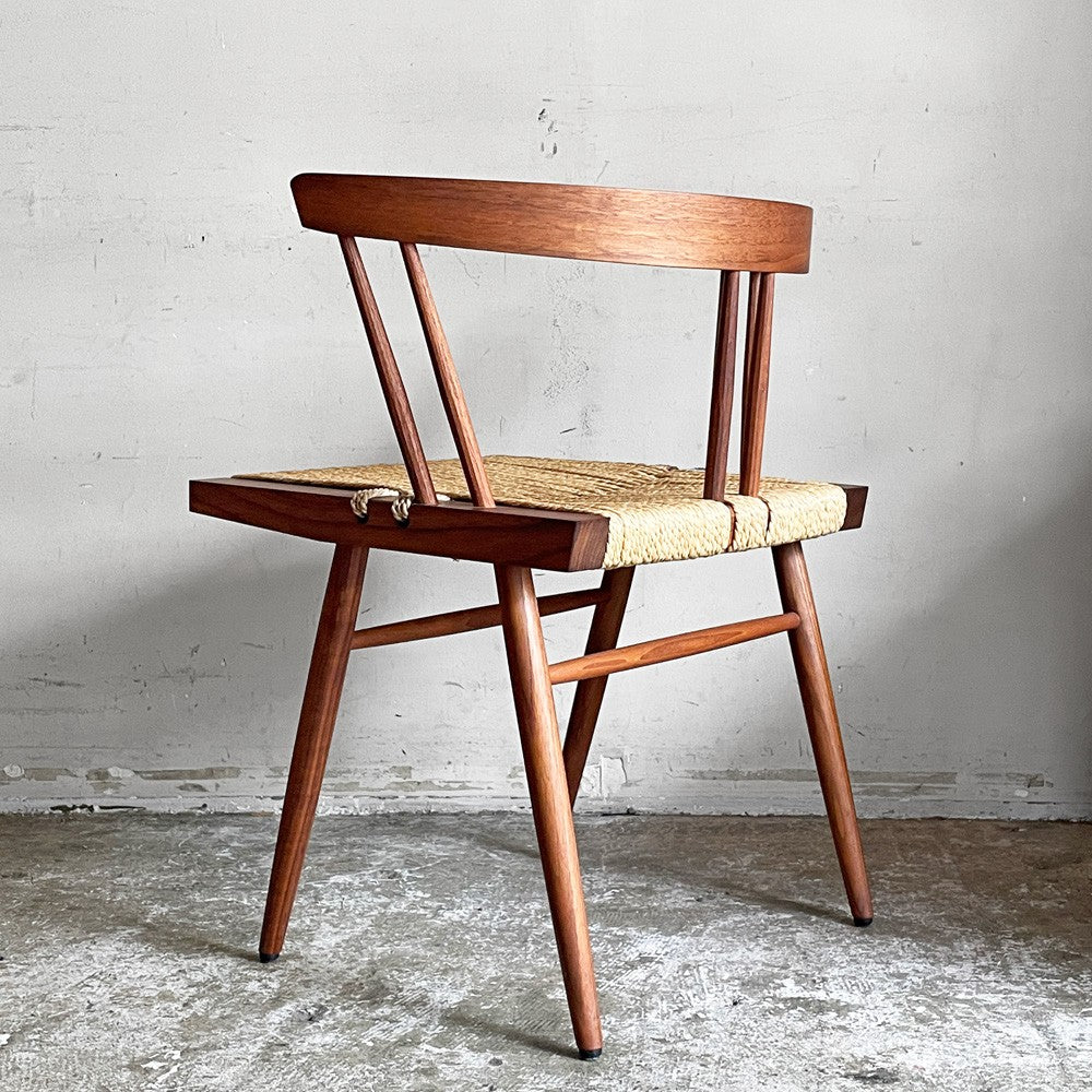 桜製作所 グラスシートチェア GRASS SEATED CHAIR アームチェア ウォールナット無垢材 い草 ジョージ・ナカシマ George Nakashima 焼印有 ■