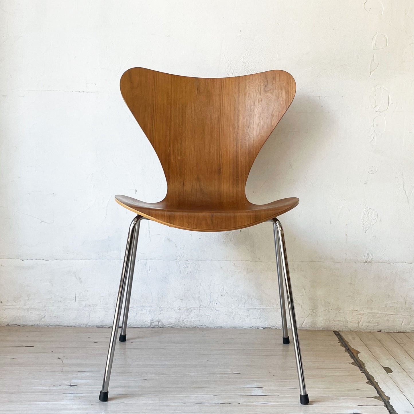 フリッツハンセン Fritz Hansen セブンチェア Seven Chair ダイニングチェア アルネヤコブセン Arne Jacobsen ウォールナット材 北欧家具 C ★