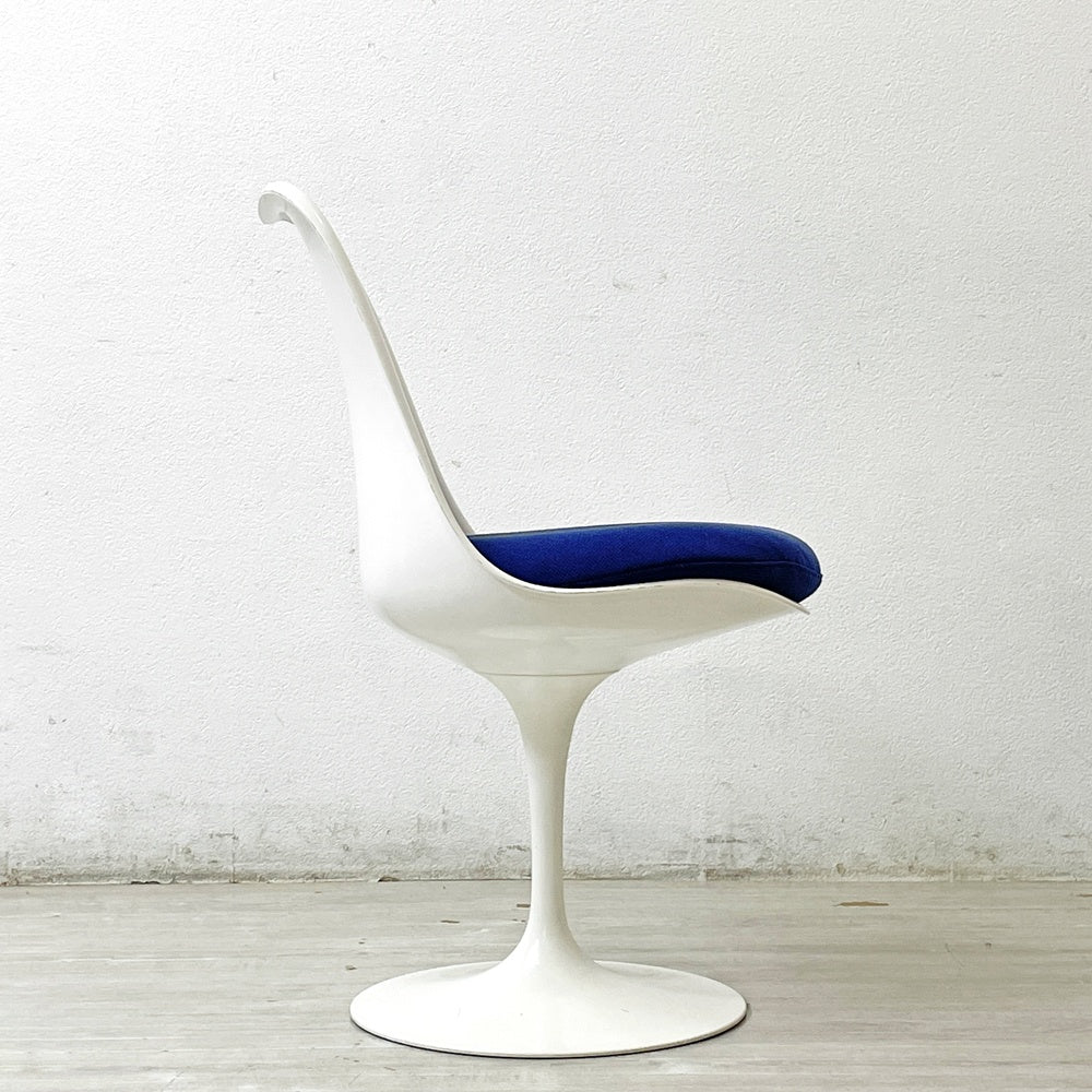 ノル Knoll チューリップチェア ダイニングチェア  エーロ・サーリネン Eero Saarinen 固定式 FRP製 ファブリッククッション ブルー スペースエイジ ミッドセンチュリー ビンテージ ●