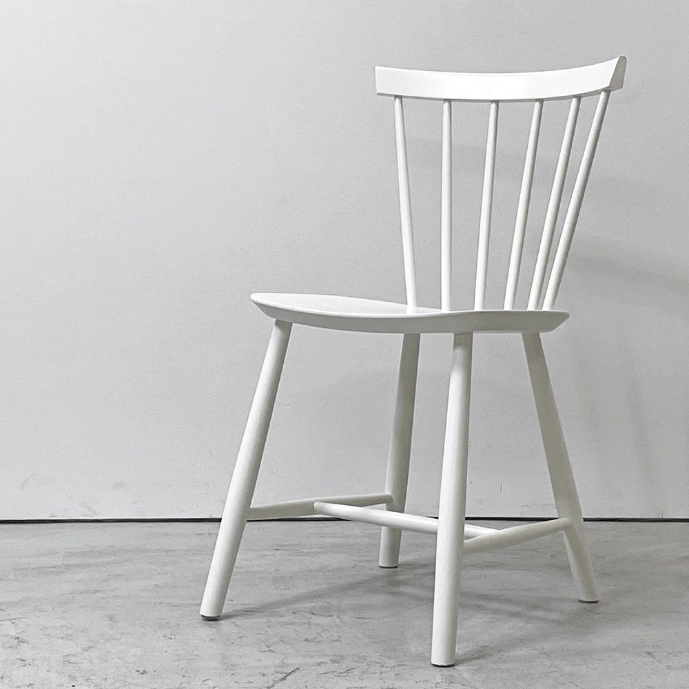 エフディービーモブラー FDB Mobler J46 ダイニングチェア スピンドルバック ウィンザーチェア ビーチ材 ホワイト ポール・M・ボルター Poul M. Volther 北欧 デンマーク 定価￥49,800- ●