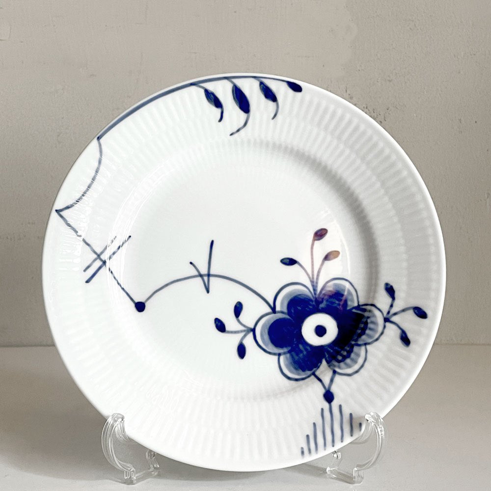ロイヤルコペンハーゲン ROYAL COPENHAGEN ブルーフルーテッド メガ Blue Fluted Mega プレート Φ17cm 北欧 デンマーク A ■