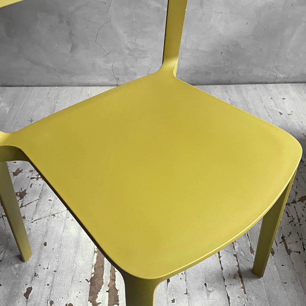 カリガリス Calligaris スキン SKIN ダイニングチェア スタッキング マットマスタードイエロー 廃番カラー 参考定価¥21,670- A ♪