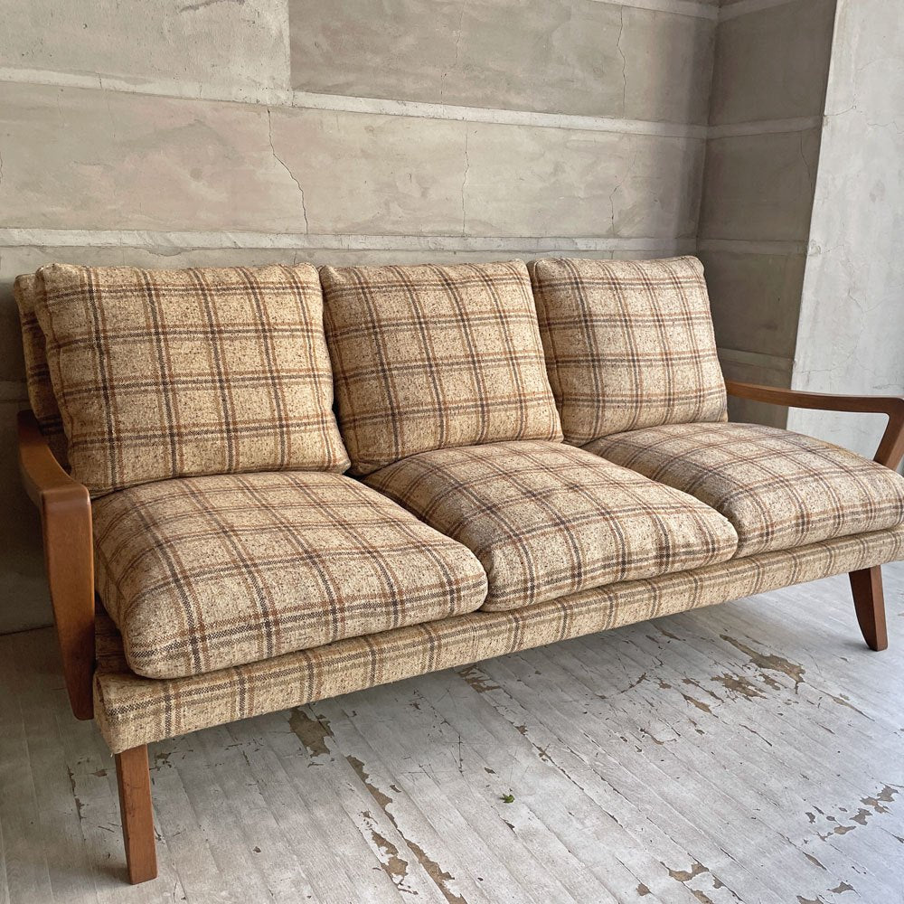 トラックファニチャー TRUCK FURNITURE 3pソファ 3人掛け ウォールナット材 フェザークッション チェック柄 レトロ ビンテージテイスト 廃番希少 ♪