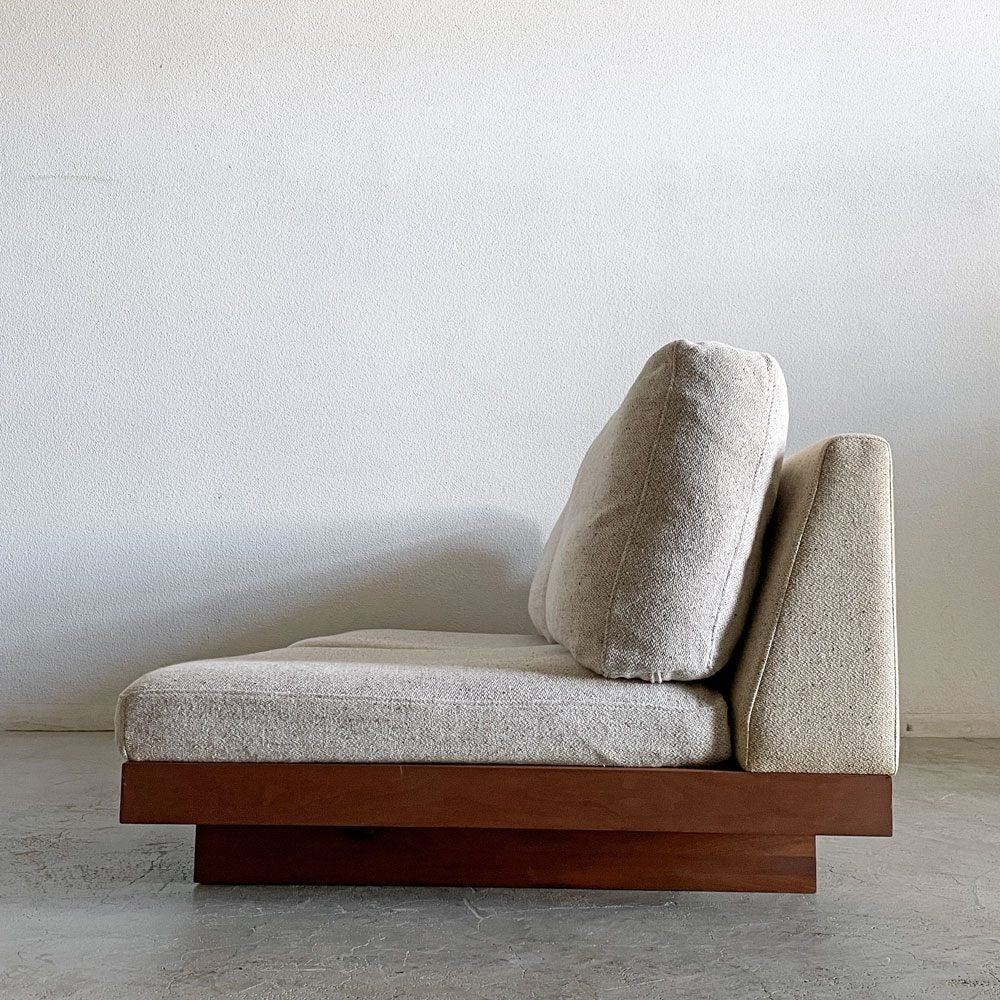 マスターウォール MASTERWAL デニッシュソファ DANISH SOFA 3シーター W180cm ミックスファブリック アイボリー系 ウォールナット無垢材 〓